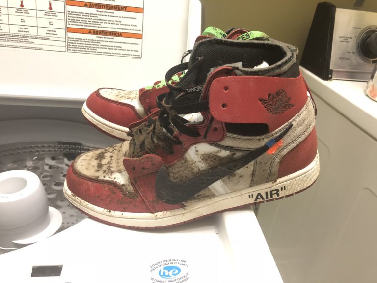 How To Wash Sneakers The Right Way! Check Out These Methods - SpotlessKicks